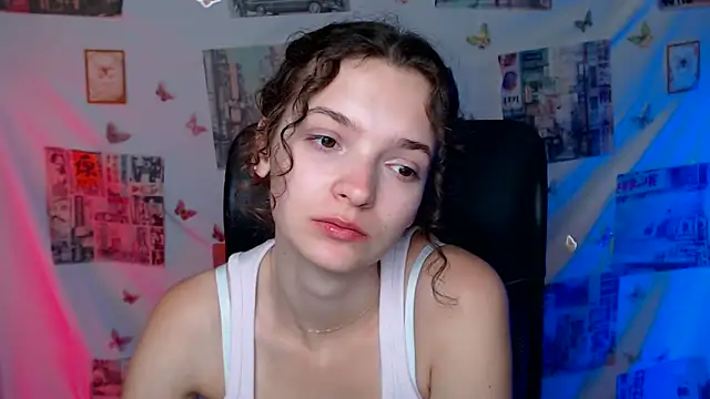 Chat +18 de _SusieSu_ ao vivo