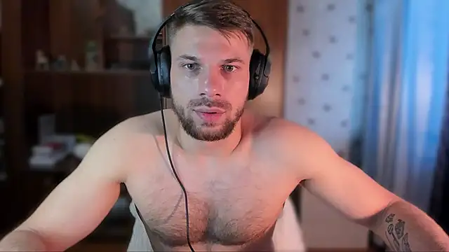 Tony_Wolf Adlı Modelin Web Kamerası Şovu
