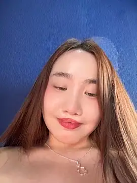 Asianpie_ Adlı Modelin Canlı XXX Sohbeti