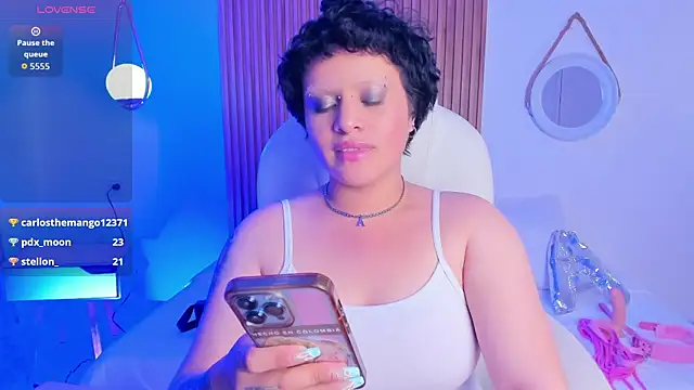 Alaska_deluxe's Live XXX Chat