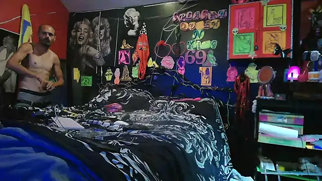 Splash_Queen420 Adlı Modelin Canlı XXX Sohbeti