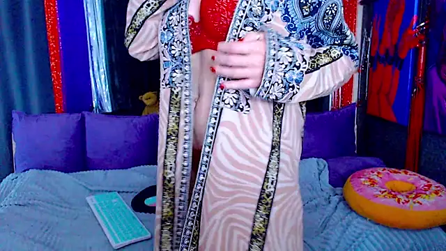 LadyNorman Live XXX chat