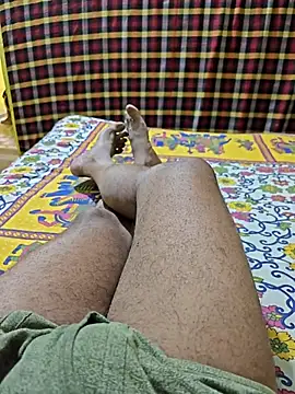 Priyasexcpl 现场XXX聊天