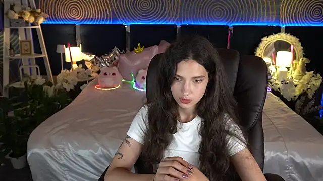 BabyFlowerr élő XXX-chatje