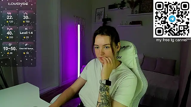 Laura_CollinsS: онлайн-секс-чат