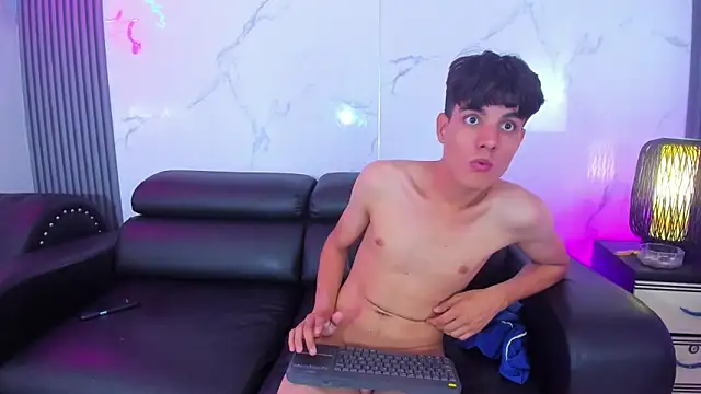 Czat XXX na żywo – Litle_sweet_boys