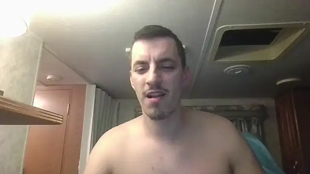 luverrboyy Live XXX Chat