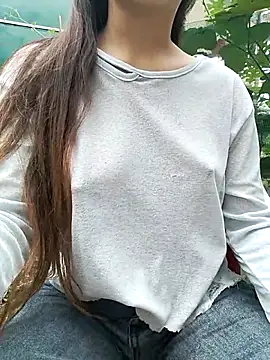 Lolan-00 Adlı Modelin Canlı XXX Sohbeti
