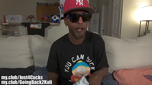 boomboomr00m's Webcam Show