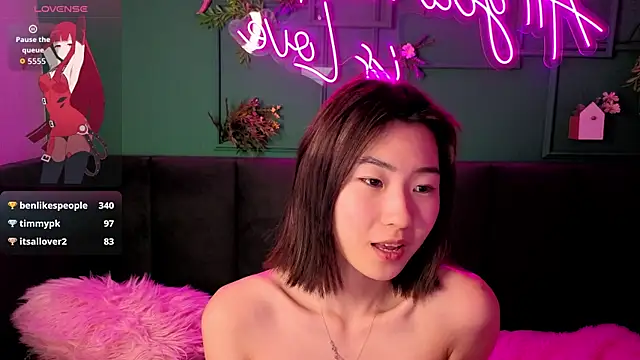 Chatroom XXX en direct de Runi_Asian