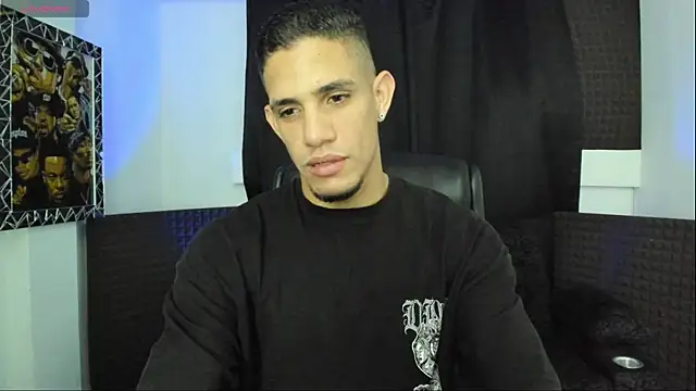 jhonnysnow17's Webcam Show