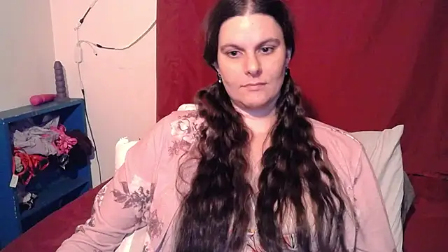 Czat XXX na żywo – curvygamerceline13