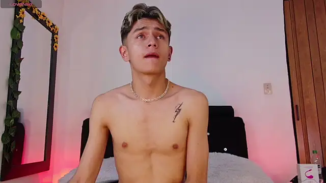 Show de Jack_lover1724 na webcam