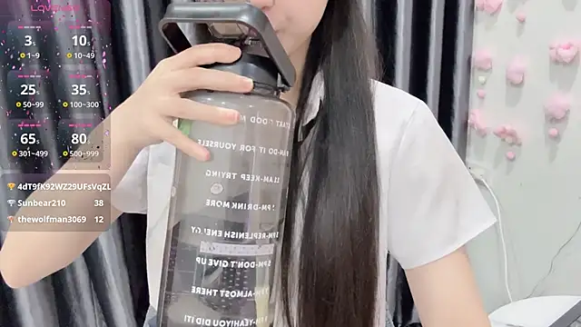 KaleAnisa 即時 XXX 聊天