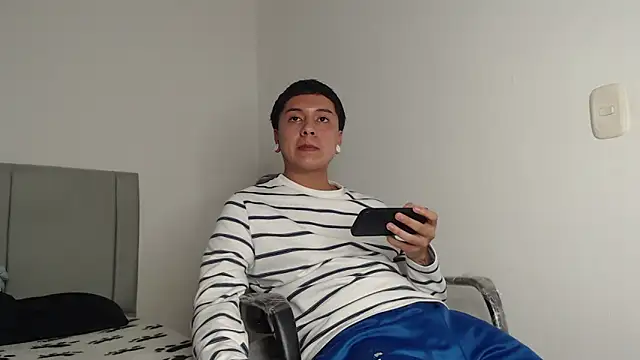 Chat +18 de Owenn__blueee ao vivo