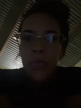 Shalimar1_'s Live XXX Chat