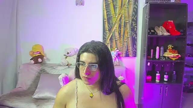 Khalifa_Gold: онлайн-секс-чат