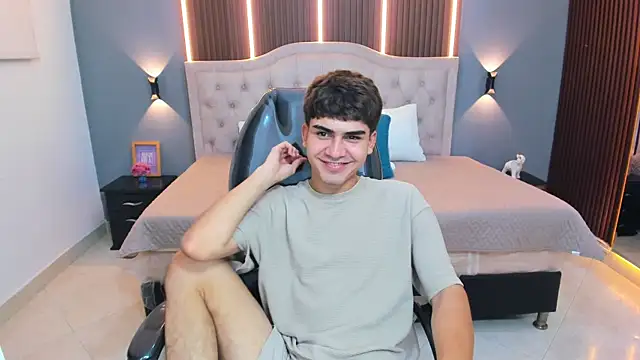 Chat +18 de Tommy18__ ao vivo
