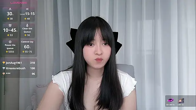 -Yuko- Adlı Modelin Canlı XXX Sohbeti