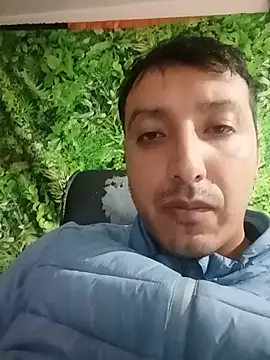 Show modela Kiko6469 na web-kameri