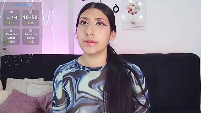 צ'אט XXX בשידור חי של Sara_Blum