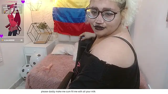 Živý XXX chat Echypyon_