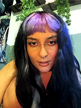 Lola_bunnyboll's Live XXX Chat