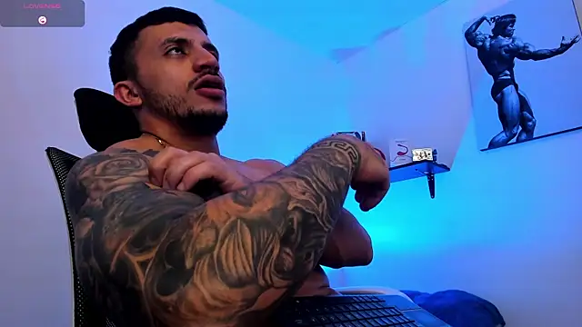 LiamReigns_ 라이브 XXX 채팅
