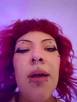 Sarah-Stoner Adlı Modelin Canlı XXX Sohbeti