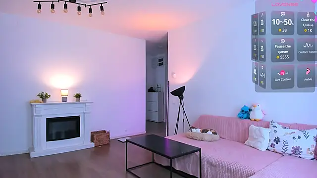 AnysaSmith Adlı Modelin Canlı XXX Sohbeti