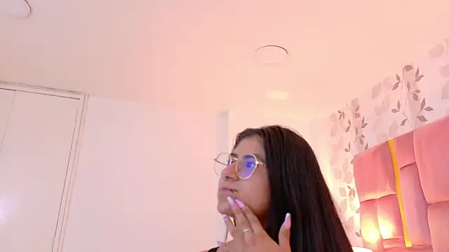 ScarletJons Chat XXX live