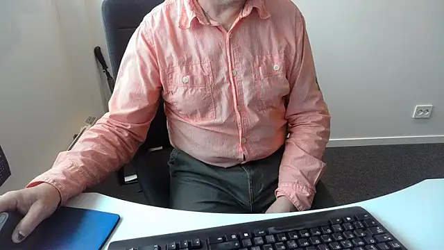 Buggemann Live XXX Chat