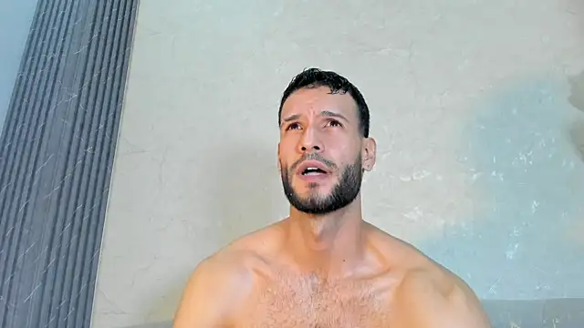 Živý XXX chat Jacob_Benelli