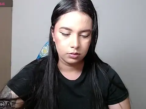 צ'אט XXX בשידור חי של venus__24