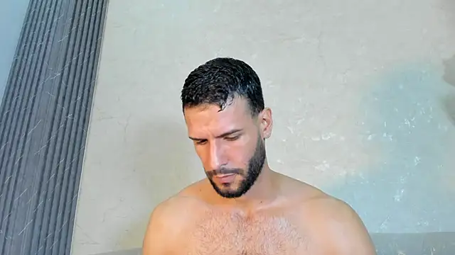 Chat +18 de Jacob_Benelli ao vivo