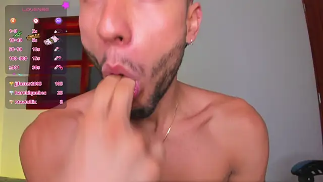 MaxPower003's Webcam Show