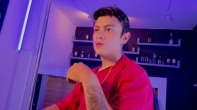 XXX chat uživo modela angel_still_