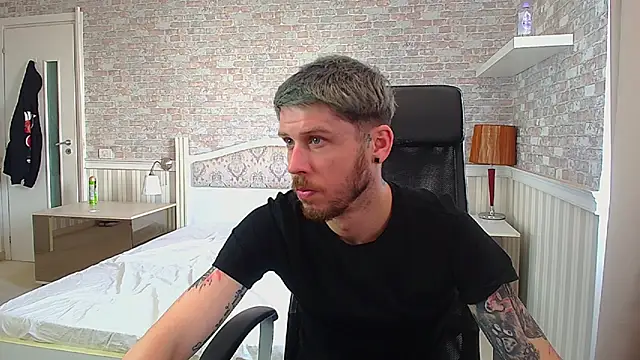 JonahShawn Live XXX chat