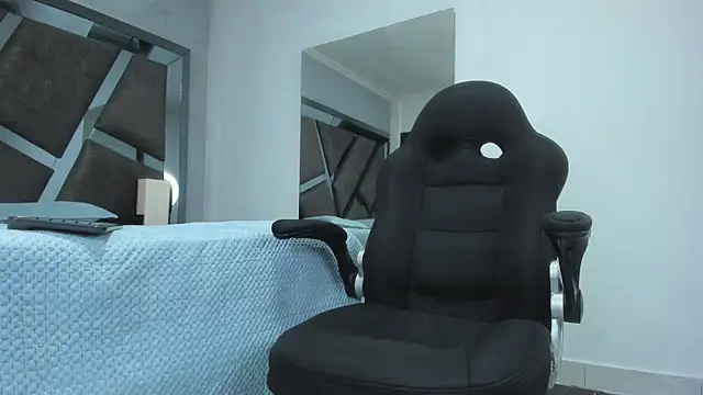 Chat XXX ao vivo de ElektraBomdans