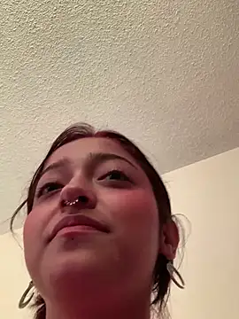Chat XXX en directo de LilithMonette