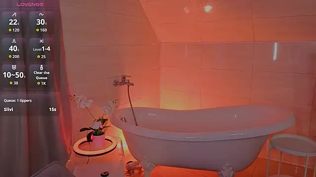 Онлайн чат XXX Adetta