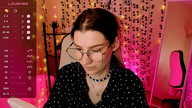 Chat XXX en directo de LinaBlossom_