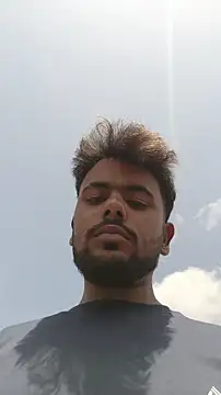 XXX chat uživo modela Risky_men
