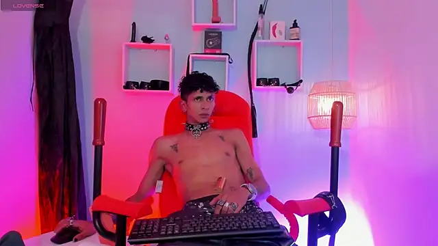 Maximoking26 – Naživo XXX chat