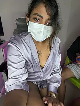 XXX chat uživo modela I_am_ur_amisha