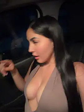 I_AM_SOPHIE_'s Live XXX Chat