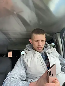 XXX chat uživo modela VelvetKingg