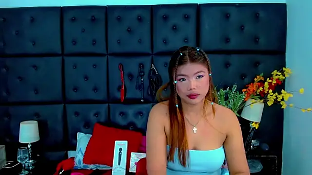 Cloelombard Live XXX Chat