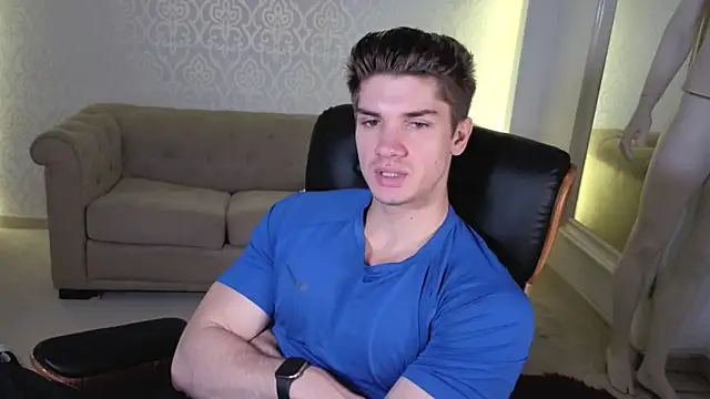 XXX chat uživo modela MaxKaiden