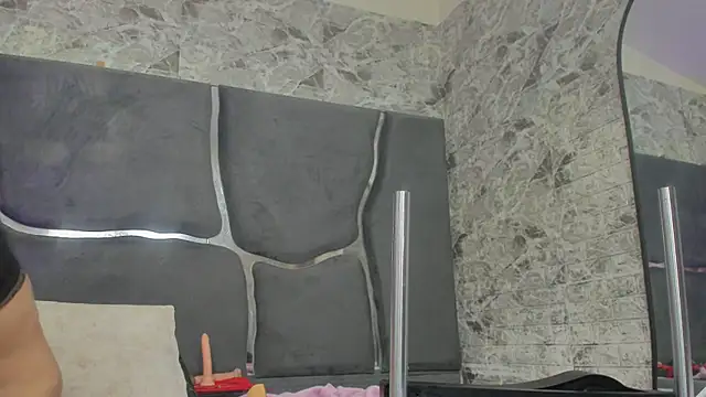 Mila_Leon's Live XXX Chat